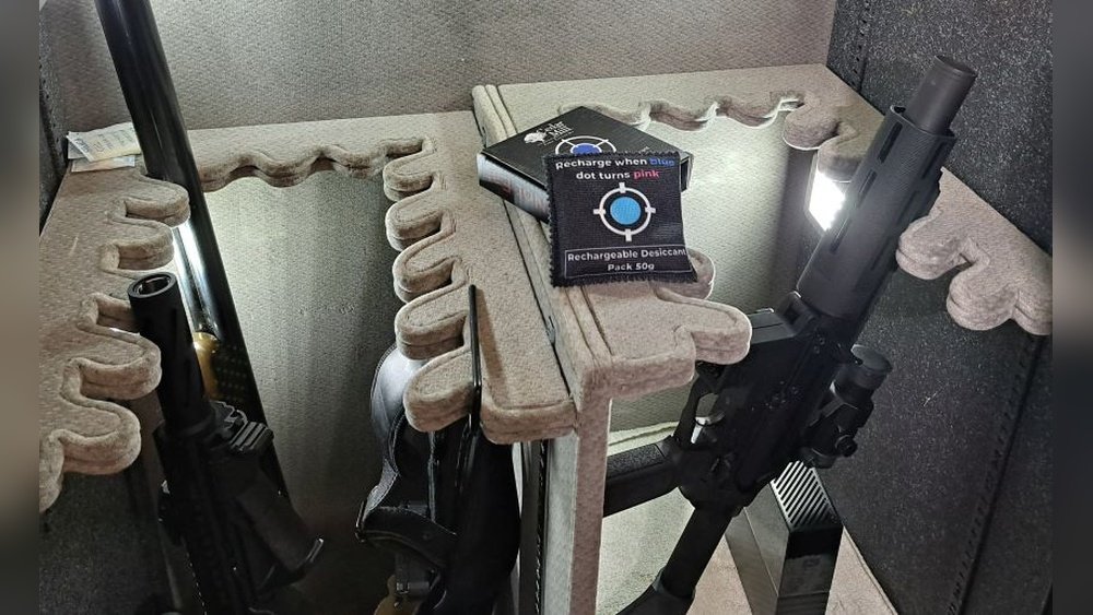 Do Ar-15 Storage Safes Need Dehumidifiers?
