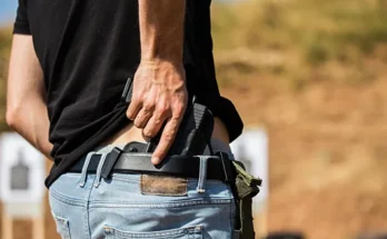 Can you wear an IWB holster while sitting?