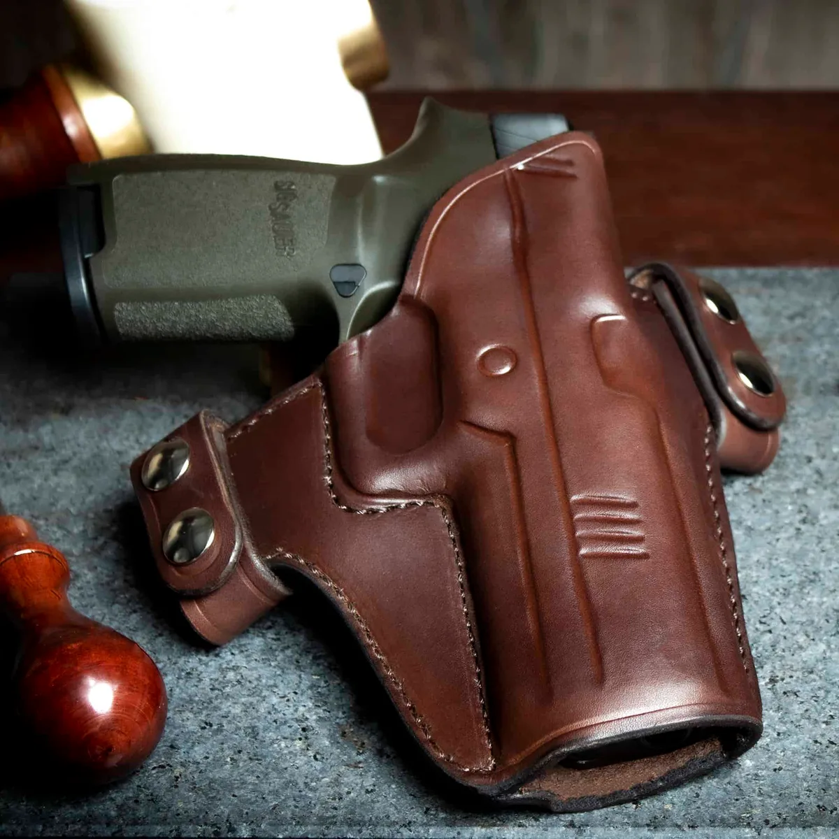 The Common Signs of a Loosening Holster