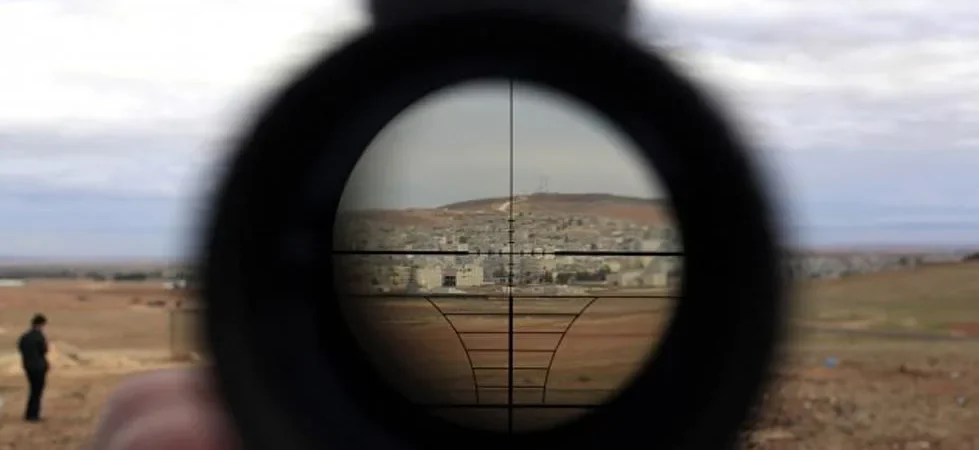 Why does my rifle scope have a black circle?